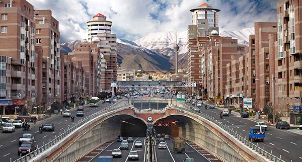 چگونه-بهترین-وکلای-منطقه-نه-تهران-را-برای-حل-مشکلات-حقوقی-خود-انتخاب-کنیم؟